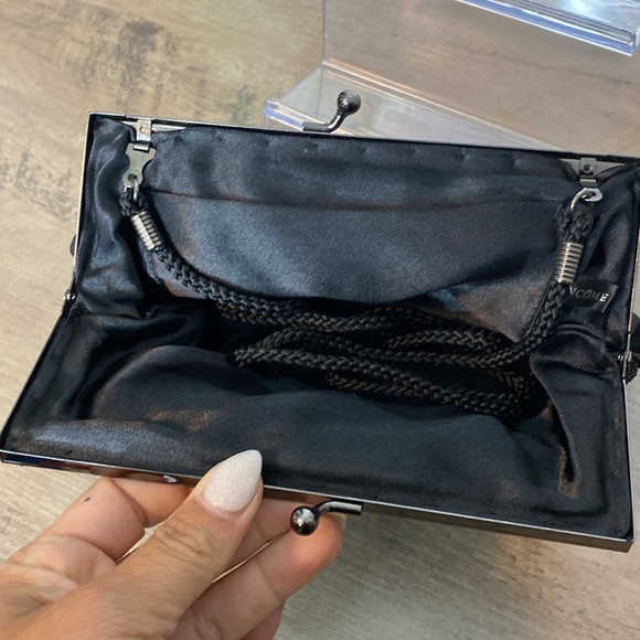 Vintage Black Beaded Clutch - East West - Crossbody strap - Picture 3 of 4